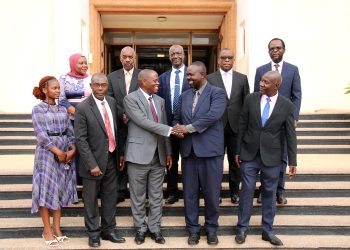 Owek. Wamala asisinkanye Olukiiko lwa Kkooti ya Kisekwa oluggya