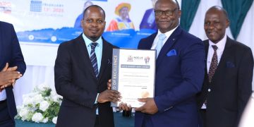 Owek. Kazibwe asabye bannamawulire okulwanirira Obutondebwensi