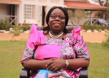 Wuuno Dr. Kalinda, Obwadokita agattako okulima ennyaanya n’Emmwaanyi