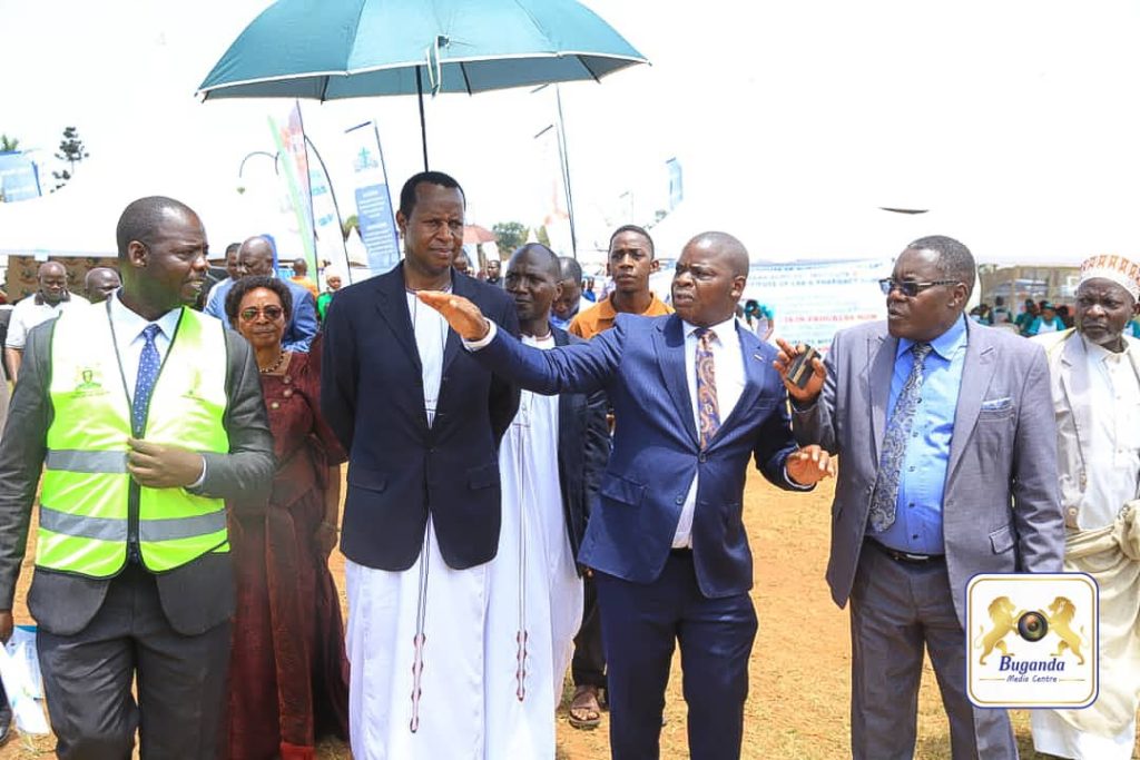 Ssaabasajja Kabaka alagidde abantu be okwongera okwekebeza