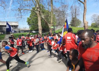 Ab’ e Bungereza ne Ireland batandise ebikujjuko by’okukuza amazaalibwa ga Kabaka ag’e 70