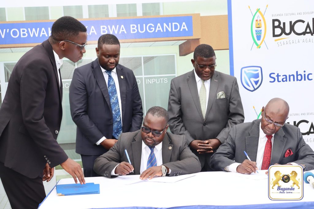 Obwakabaka busse omukago ne Stanbic bank okuzimba Ssemaduuka w’ebyobulimi ku buli Ssaza