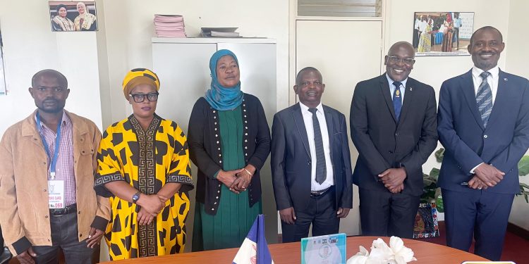 Ab’ ekibiina ekigatta Abalundi mu Ggwanga bakiise Embuga