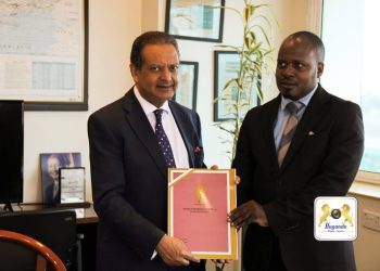 Ssaabasajja Kabaka Asiimye emirimu egyakolebwa Aga Khan IV
