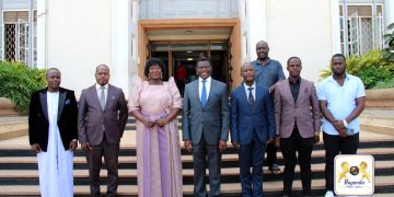 Okuyimba Mulimu, Mwewale Okuwemula – Katikkiro Mayiga