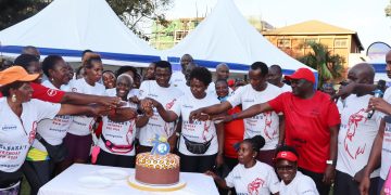 Aba Kampala Hash Harriers bajaguza Amazaalibwa ga Kabaka ag’ Emyaka 70, Kamalabyonna Mayiga abeebazizza
