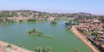 Okuddaabiriza Ennyanja ya Kabaka