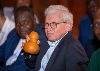 Omulamuzi Omukulu e Bungereza Akyaddeko mu Buganda