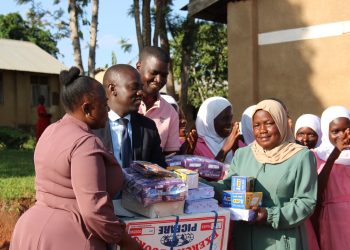 Tuddeyo mu byalo byaffe tubikulaakulanye