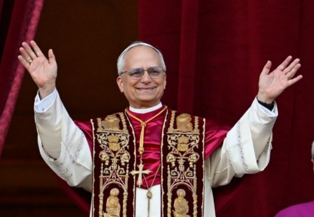 Paapa Omuggya Paapa Leo XIV y’Ani?