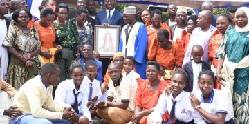 Obuganda Bumaliridde Okwekulaakulanya