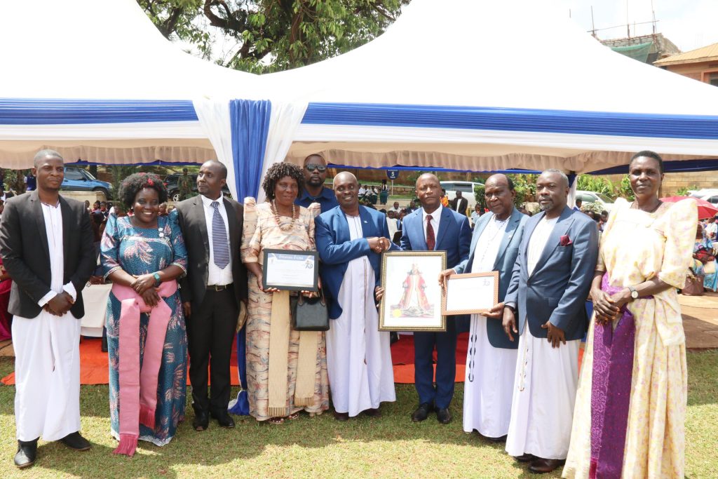 Buganda egumizza abalimi ku bbeeyi y’emmwanyi egudde
