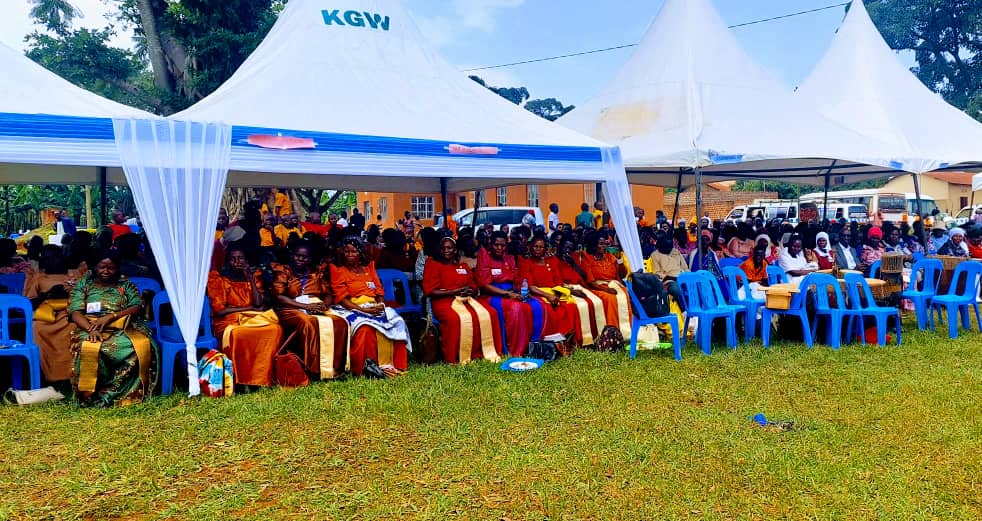 Abakyala e Bulemeezi bakuzizza olunaku lwabwe: Embuto ezisusse mu bawala abato eno zeeraliikiriza