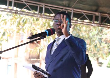 Katikkiro ajjukizza abazadde obuvunaanyizibwa bwabwe eri abaana