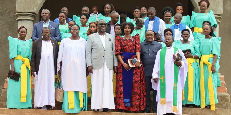 Okujjukira Owek. Kaaya Kavuma: Abalonzi Balabuddwa