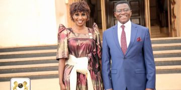 Omuyimbi Cindy Ssanyu Asisinkanye Katikkiro Mayiga