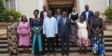 Tukwatire wamu tutaase Obuwangwa bwaffe