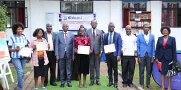 Okukuza Olunaku lw’Okusoma