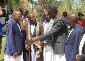 Okunyweza obukulembeze ye zaabu w’okuzza Ebika engulu