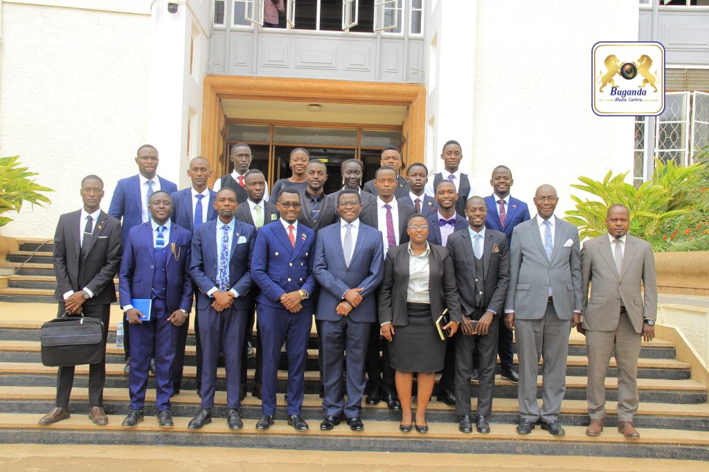 Ennyingo 10 Omukulembeze z’Atalina Kubuusa Maaso