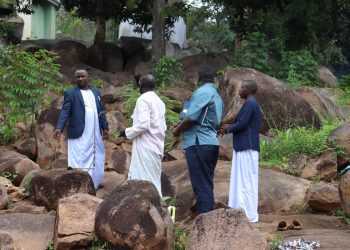 Okutaasa Walusi ku basaatuusi