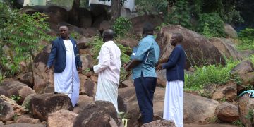 Okutaasa Walusi ku basaatuusi