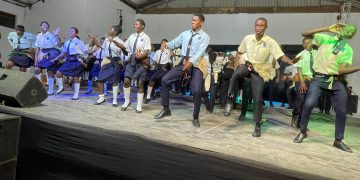 Tukozese Ennyimba Okutumbula Olulimi