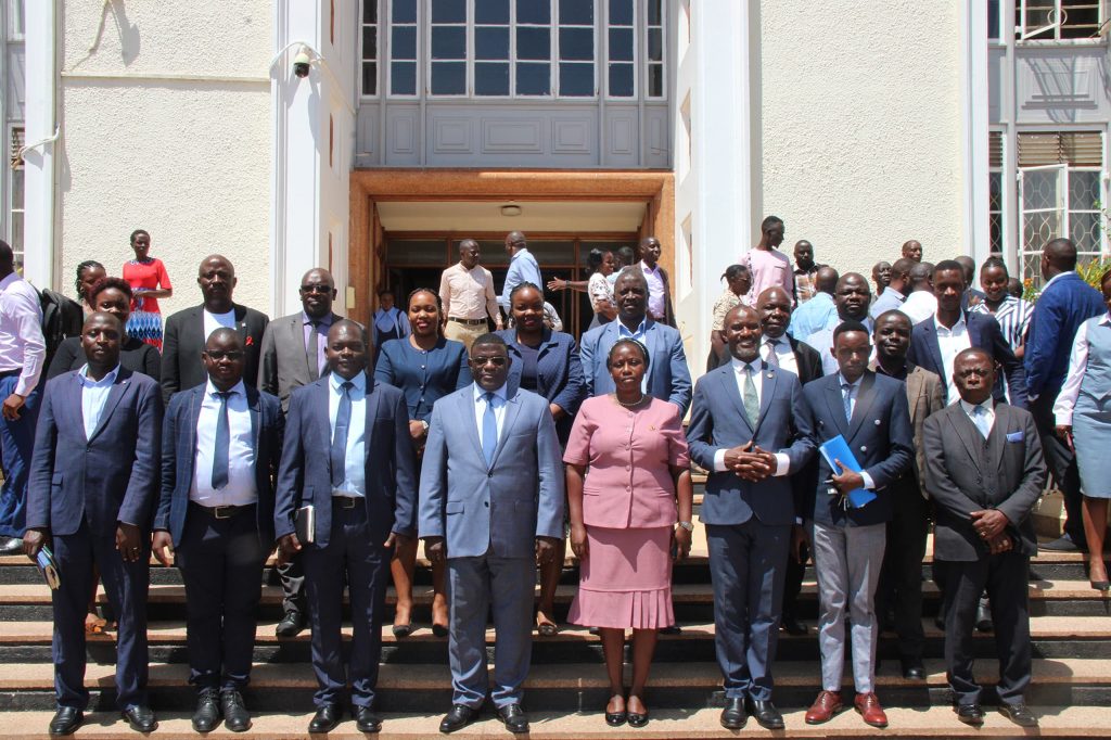 Okukolera Obwakabaka Kikufuula Omuntu ow’enjawulo – Prof. Kaawaase