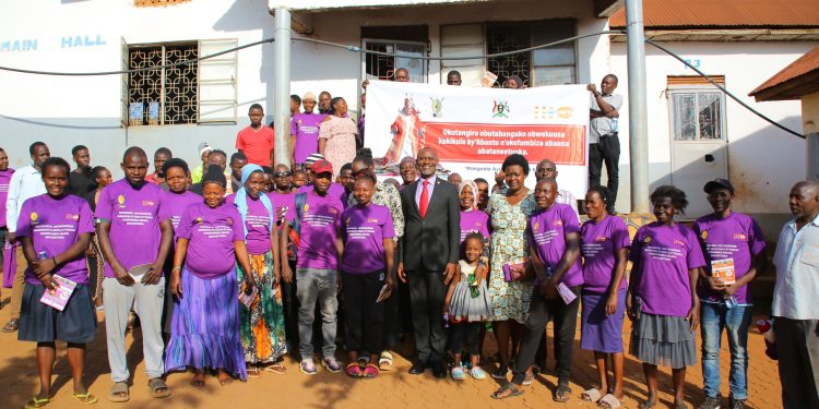 Buganda mu kulwanyisa obutabanguko mu maka