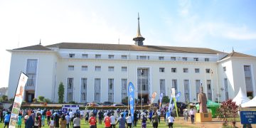 Abakyala Mugaane Abasajja, Tukomye Mukenenya – Katikkiro Mayiga