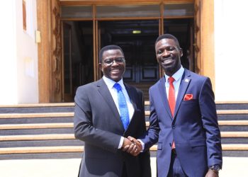 Aba National Unity Platform bakiise embuga: Katikkiro Mayiga aliko by’abasibiridde