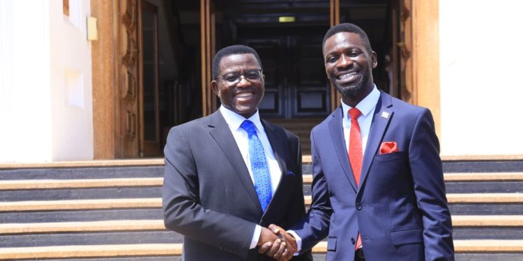 Aba National Unity Platform bakiise embuga: Katikkiro Mayiga aliko by’abasibiridde