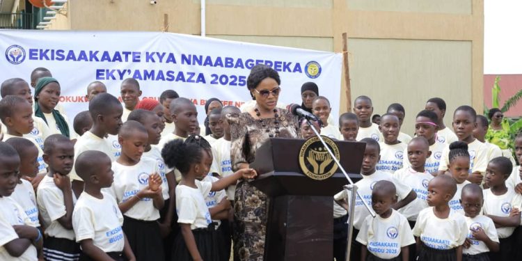 Ekisaakaate ky’e Buddu kiggaddwawo: Nnaabagereka ayagala ebisomesebwa mu kisaakaate byongerweyo ne mu masomero