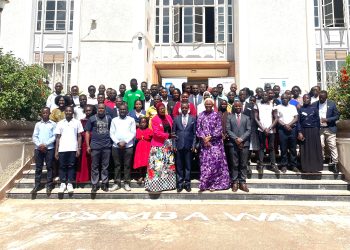 Abavubuka ba Buganda musitukiremu okutaasa Obutondebwensi