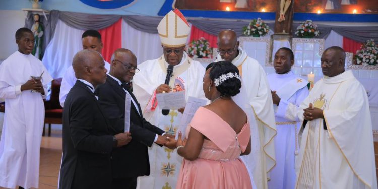 Temutya buvunaanyizibwa bwa bufumbo – Katikkiro Mayiga