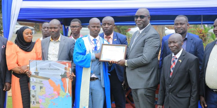 Abantu ba Kabaka basabiddwa okubeera obumu nga bettanira ebyo ebibagatta