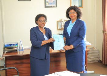 Amasomero g’Obwakabaka ebya siniya ey’omukaaga gaabiyitidde waggulu