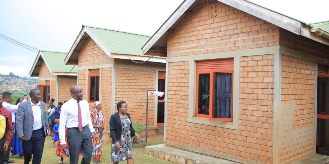 Okukomya abantu okusula mu nzigotta