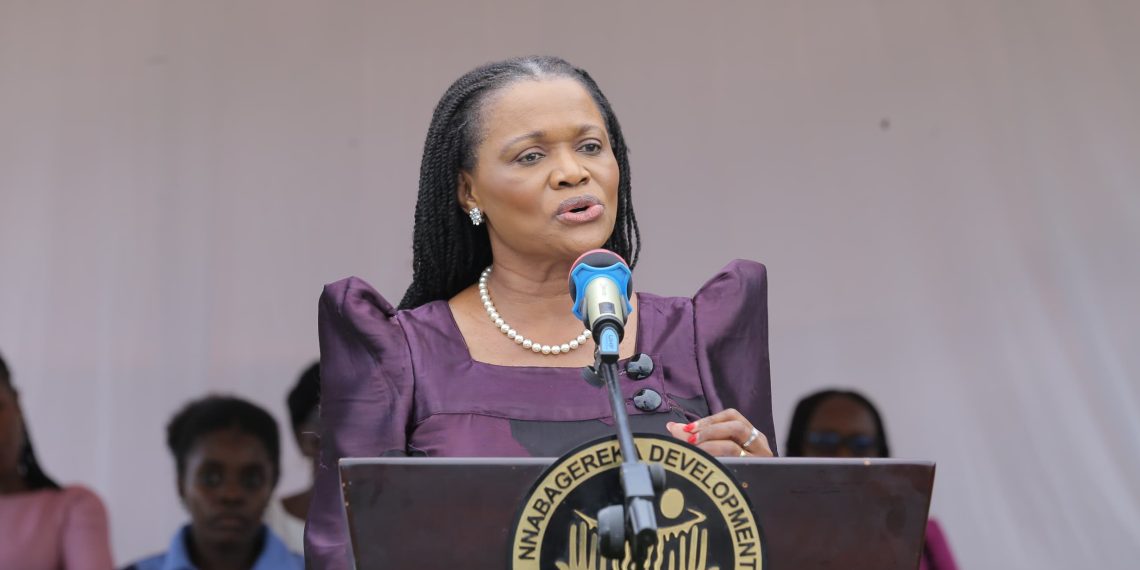 Nnaabagereka Nagginda alaze obukulu bw’eddoboozi ly’abaana mu kunyweza obumu