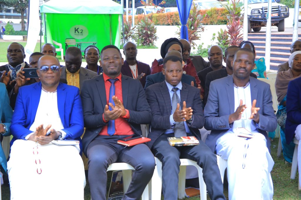 “Omwami wa Kabaka tabeera munafu” – Katikkiro Mayiga aluŋŋamizza Abatongole