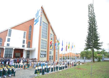 Abadiventi bagguddewo ekitebe Entebbe: Katikkiro Mayiga alabudde abantu ba Buganda ku mbeera ey’okusabiriza