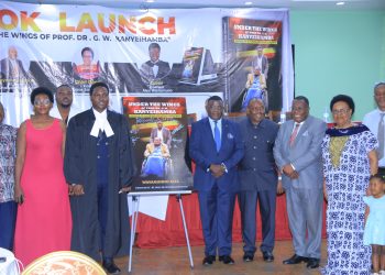 “Prof. Kanyeihamba yayagala nnyo Kabaka Mutebi II”: Bamuwandiseeko ekitabo