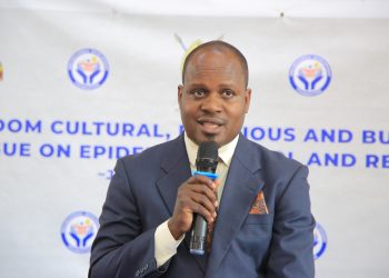 Omusomo ku Ebola: Obwakabaka bubangudde abantu