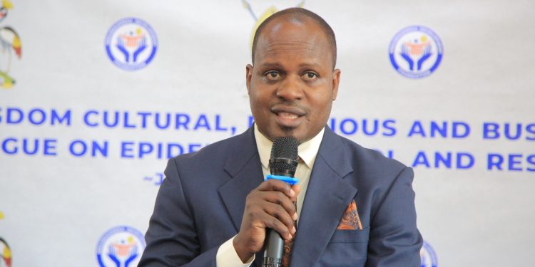 Omusomo ku Ebola: Obwakabaka bubangudde abantu