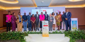 Abasuubuzi b’emmwanyi za Africa tubasikirize okuzigula buli kiseera – Owek. Nsibirwa