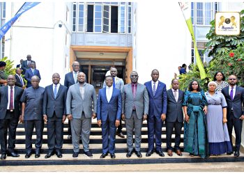 Obuvumu n’okulemerako bye bikuza kkampuni – Katikkiro Mayiga