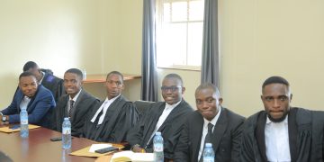 Munnamateeka tabeera mukumpanya – Minisita Daudi Mpanga