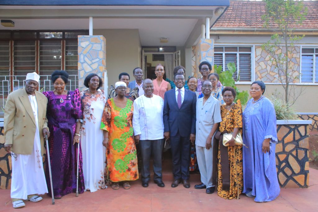 Katikkiro Mayiga akubirizza abantu okunyweza obwasseruganda
