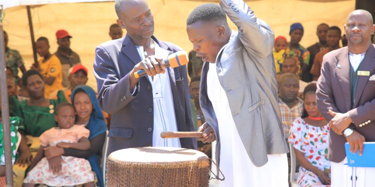 Aboomutima balamaze ku butaka: Katikkiro Mayiga akunze Obuganda okujjumbira enteekateeka z’Ebika