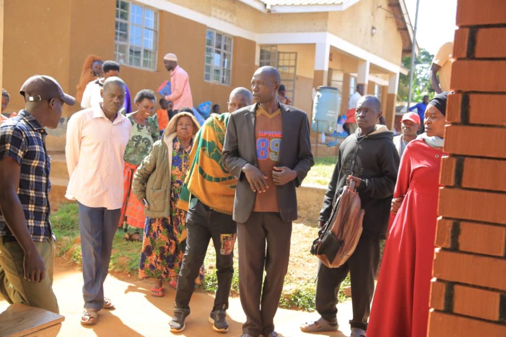Abantu 150 balongoseddwa endwadde ezitali zimu